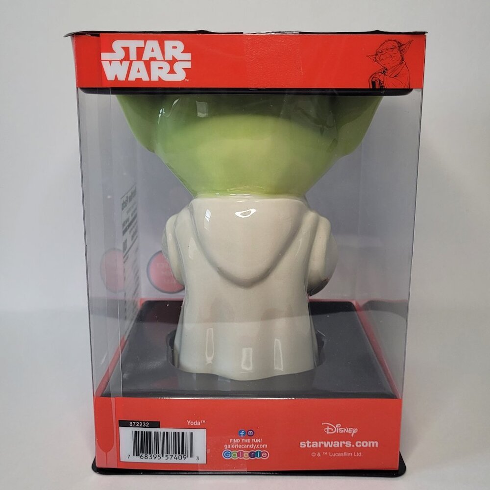 Star Wars Yoda Ceramic Goblet with Hot Chocolate Cocoa Mix NEW Whimsical Disney - Picture 3 of 8